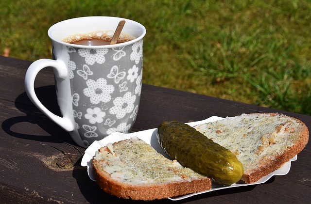 阿斯：由于红军、蓝军和曼联的竞争，皇马将在今夏签下赫伊森.